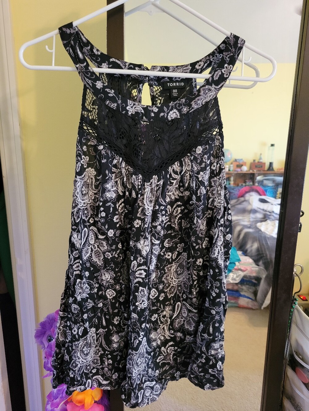 torrid Black & White Paisley Lace Yoke Tank